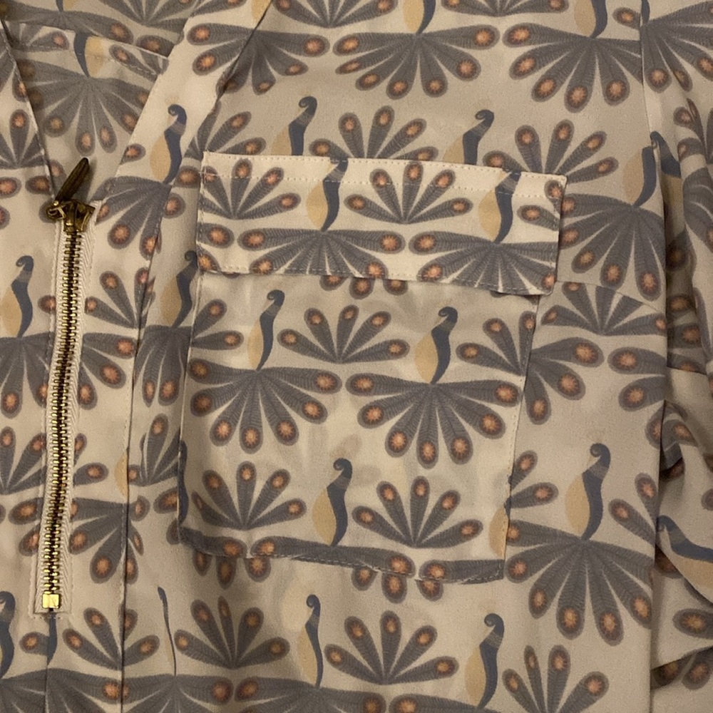 Express Top - Picture 4 of 4